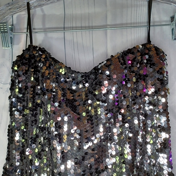 As U Wish black and silver sequin strapless bodycon mini dress - Picture 2 of 8